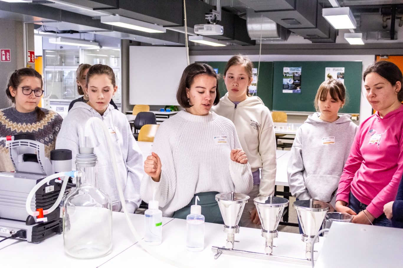 Girls Day Universität Bayreuth SFB Mikroplastik